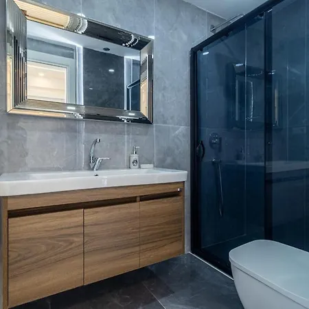 Legends Kadriye Villa *